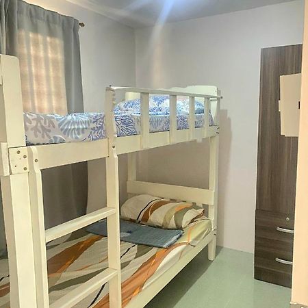 2 Bedroom Townhouse In Bacolod City Exteriör bild