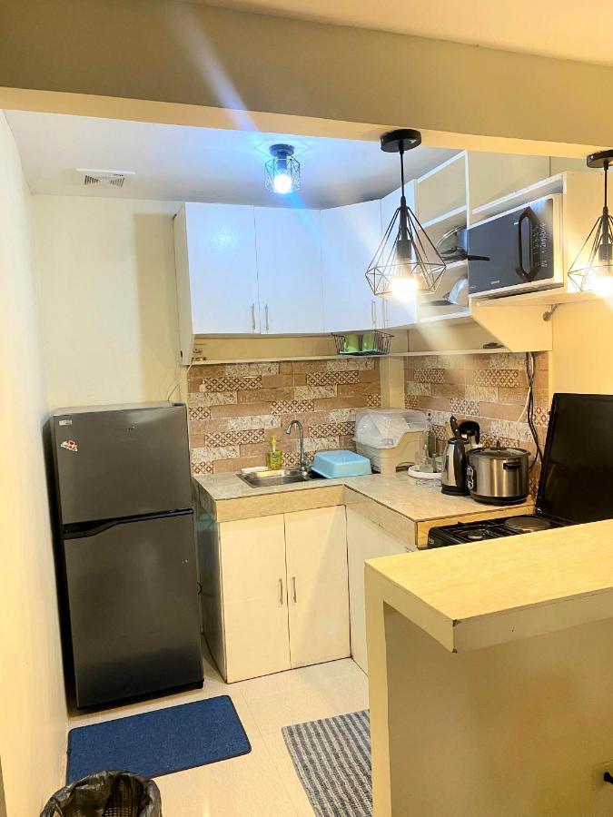 2 Bedroom Townhouse In Bacolod City Exteriör bild